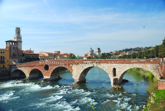  Ponte Pietra, Verona 