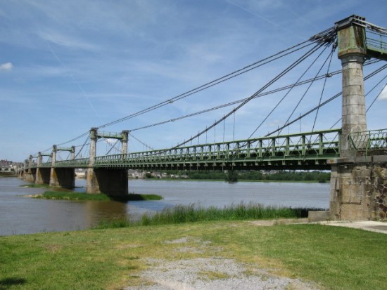  Loirebrücke Ingrandes